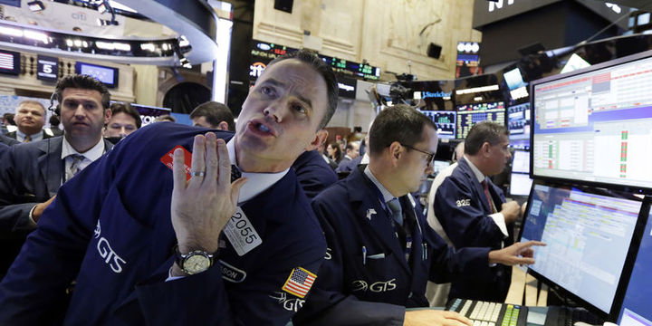 Uluslararası piyasalar, merkez bankalarının teşvikleri azaltacağı endişelerinden yön buluyor