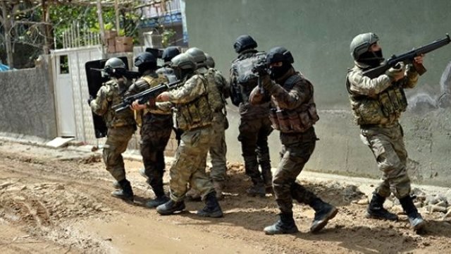 Hakkari'de Terör Örgütüne operasyon düzenlendi.