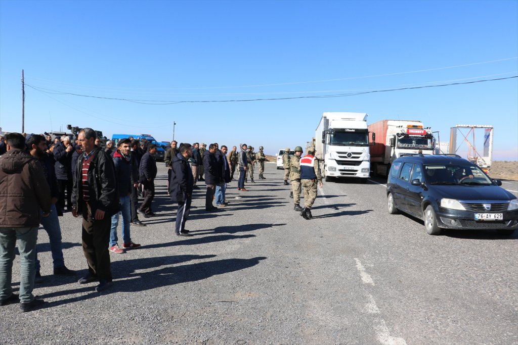 Taşeron işçilerden Maaş protestosu