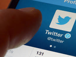 Dünyanın en popüler mikro blog sitesi Twitter'da erişim sorunu yaşanıyor