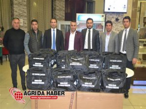 Marmara Ağrı Dernekler Federasyonundan Ağrı ASKF'ye İlk Yardım Çantası