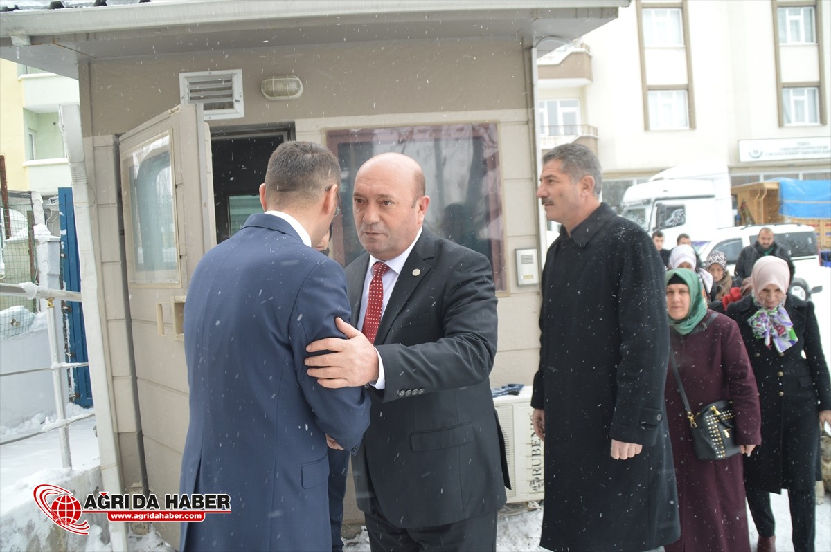 AK Parti Eleşkirt İlçe Başkanı Aytekin Arslan Eleşkirt İlçe Emniyetini Ziyaret Etti
