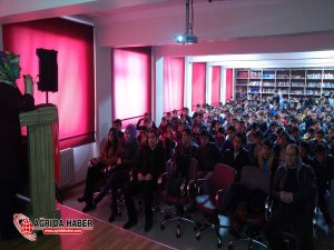 Bitlis'te Sağlıklı Beslenme Ve Obezite Semineri