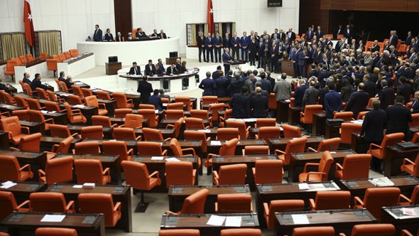 TBMM Genel Kurulunda anayasa değişikliği teklifi kabul edildi