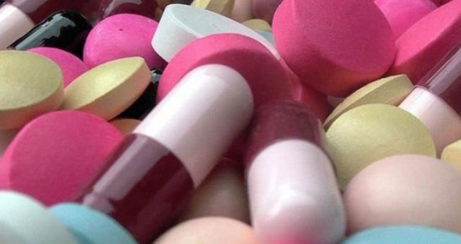 İlaç Stoklayan Eczaneye Ceza Var