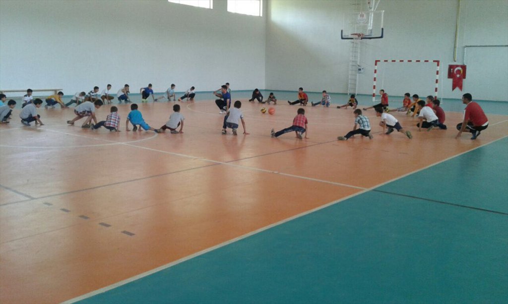 Küçükler İçin Spor Kursları Açıldı