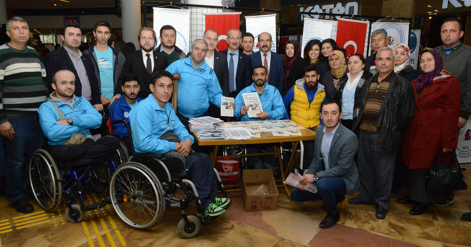 Engelli Miniklere Üniversiteli Gençler Spor Yaptıracak