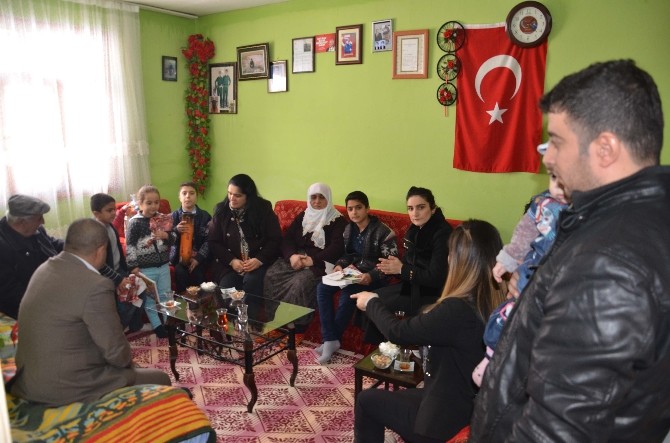 Kaymakam Özkan'dan Şehit Ailesine Ziyaret