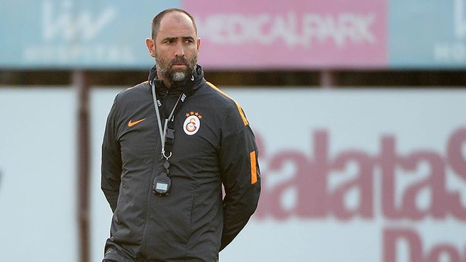 Galatasaray'da Yönetimi kararını verdi