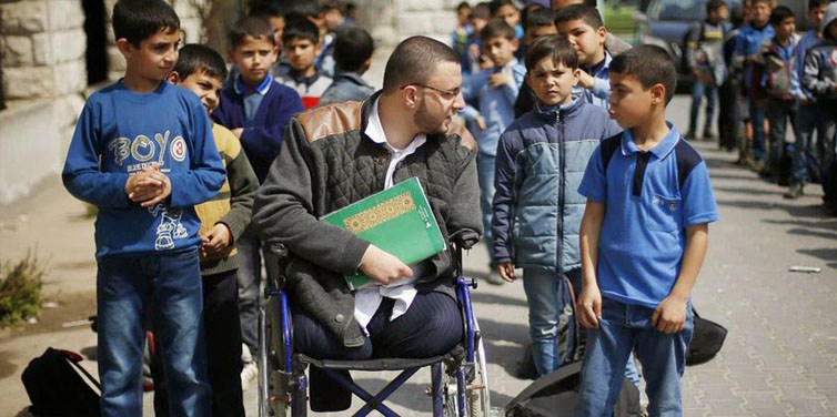 Engelli Vatandaşları Gönüllü eli