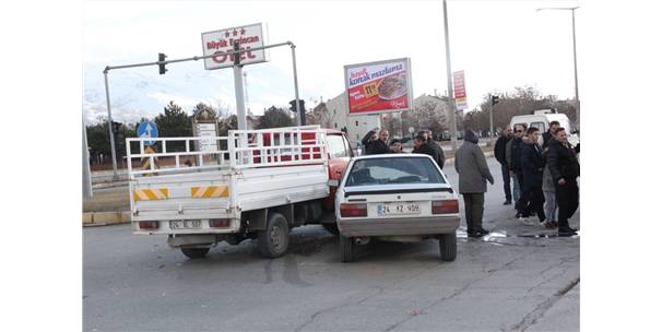 Erzincan'da mezuniyete giderken Kaza oldu: 6 Yaralı