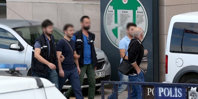 Eski Polis Memuru Fetö'den Gözaltına Alındı