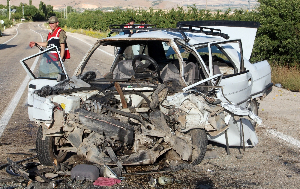 Elazığ'da Trafik Kazası 9 Yaralı