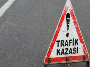 Kars'ta Trafik Kazası: 2 Ölü