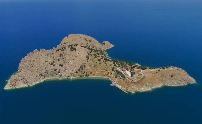 Akdamar Adası'na Ziyaretçi Akını