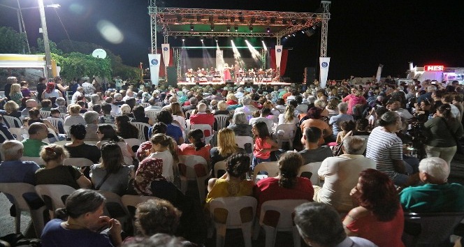 Rock Arabeskçi Grup Astar, Tatvan'da Konser Verdi !