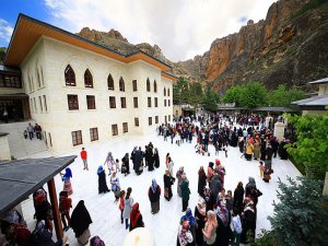 Anadolu'nun Ziyaretgahı: Somuncu Baba Külliyesi