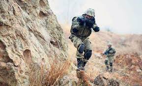 Bingöl'de Bir Terörist Teslim Oldu