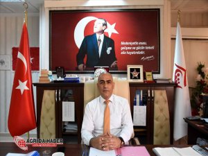 Hizmetli Olarak Girdiği Kurumda Müdür Oldu