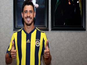 Fenerbahçe '10 Numara'yı Brezilya'dan Seçiyor