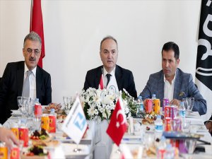 Bakan Özlü: Petrokimya Ürünlerinde Yaklaşık 11 Milyar Dolar İthalat Yapıyoruz