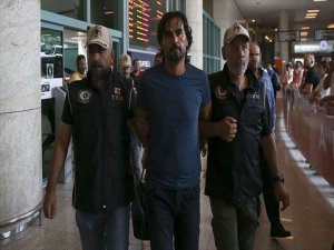 Fetö'cü Eski Yarbay Ankara'ya Götürüldü