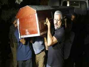 Tuğluk'un Annesinin Cenaze Törenindeki Olaylarla İlgili İdari İşlem Başlatıldı