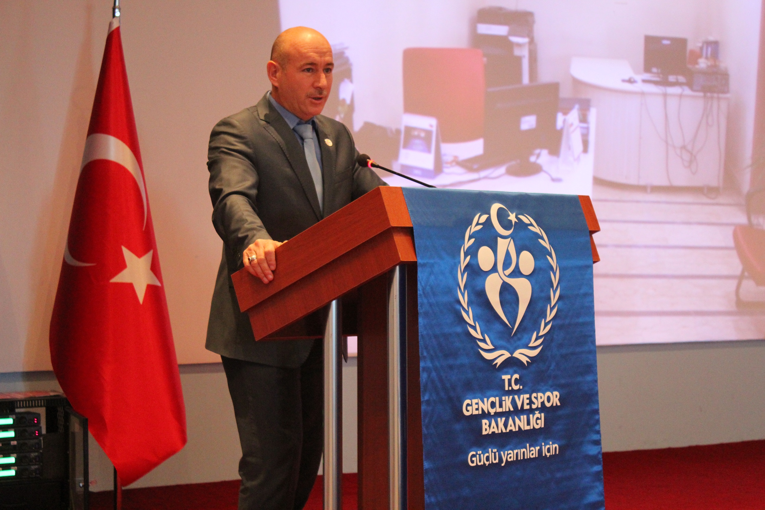 Okul Sporları Bilgi Yönetim Hizmetleri Semineri Okul Sporları Bilgi Yönetim Hizmetleri Semineri
