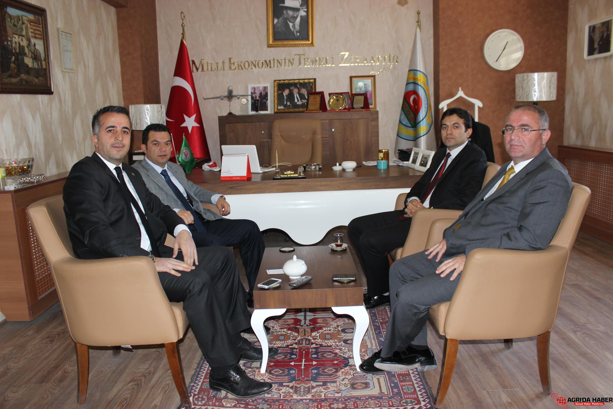 VALİ YARDIMCILARI VE BAŞKAN AYDEMİR AZO'DA KURBAN BAYRAMINI DEĞERLENDİRDİ VALİ YARDIMCILARI VE BAŞKAN AYDEMİR AZO'DA KURBAN BAYRAMINI DEĞERLENDİRDİ