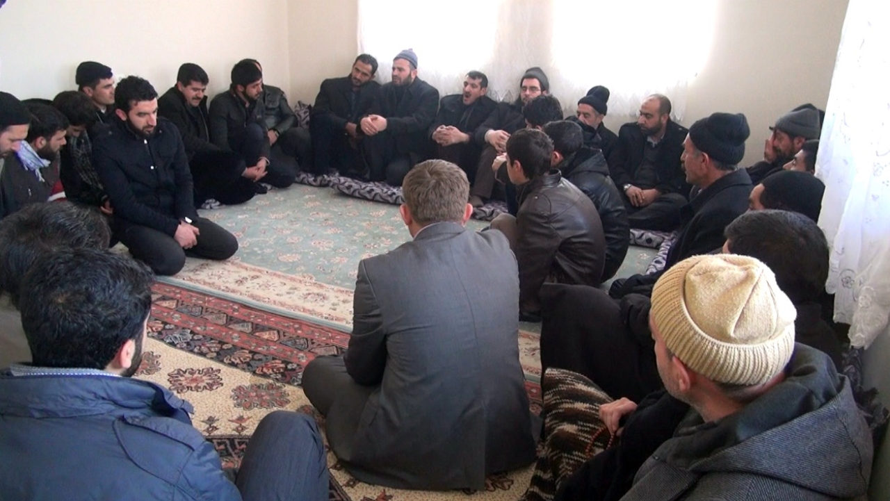 Mevlit Kandilinde Patnos'a Rehber açıldı Mevlit Kandilinde Patnos'a Rehber açıldı