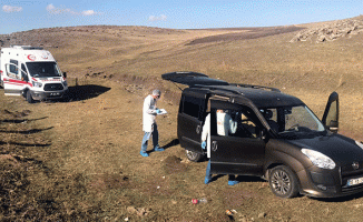 Boş Bir Arazide Aracında Ölü Bulundu