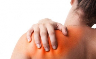 Üşütme Sonucu Ağırdığını Sandığınız Omuz Donması Olabilir!