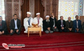 Ağrı'da Kan Davalı iki Aşiret Camide barıştı