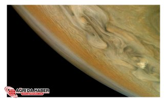 Jüpiterin Yeni Görüntüsü Büyüledi
