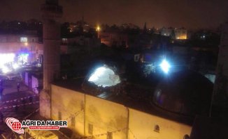 PKK/PYD Kilis'te Camiye Saldırdı: Ölü ve Yaralılar Var!