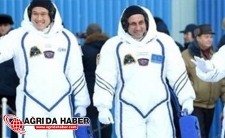 Uzay'da Boyunun Uzadığını Söyleyen Astronot Özür Diledi