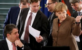 Almanya'da Kurulan Koalisyon'a Destek ve Eleştiriler
