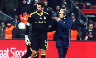 Volkan Demirel'den Kötü Haber! Sezonu Kapattı