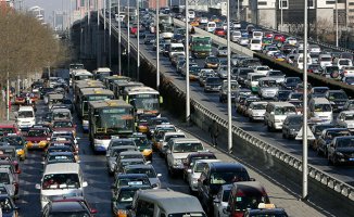 İstanbul'da Kurulan Fuarlar Trafiği Kilitledi!