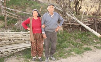 Koskoca Köyde Yalnız 2 Kişi Yaşıyor