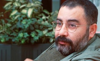 Ahmet Kaya Acılara Tutunmak Şarkı Sözleri