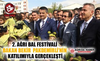 2. Ağrı Bal Festivali Bakan Bekir Pakdemirli'nin Katılımıyla Gerçekleşti