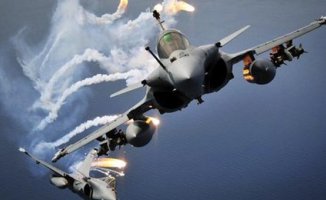 Rusya İdlib'e Saldırdı! Esad Destek Verdi!