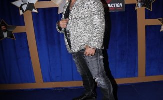 Serdar Ortaç'dan Şok Giyim Tarzı