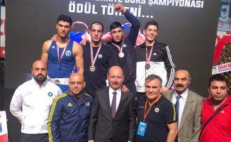 Bayram Malkan Boks Şampiyonasında Türkiye 2.si Oldu