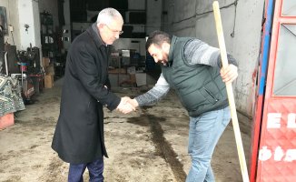 Saadet Partisi Ağrı Belediye Başkan Adayı Erat'tan Esnaf Ziyareti