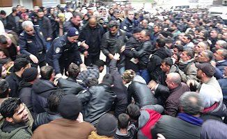 Şanlıurfa'da Suriyeliler Avrupaya Gönderiliyor Söylentisi İzdiham Yarattı