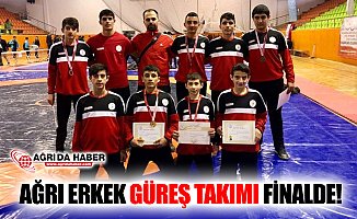 Ağrı Erkek Güreş Takımı Finale Yükseldi