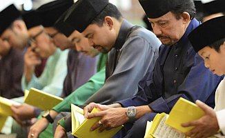 Brunei'de Şeriat Kanunları Bugün Yürürlüğe Giriyor