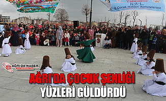 Ağrı'da Çocuk Şenliği Yüzleri Güldürdü